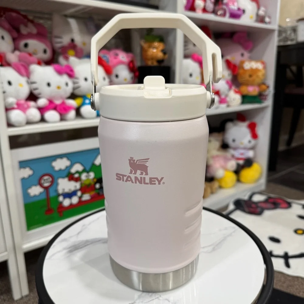 The IceFlow™ Flip Straw Jug | 40 OZ - Picture 3 of 11